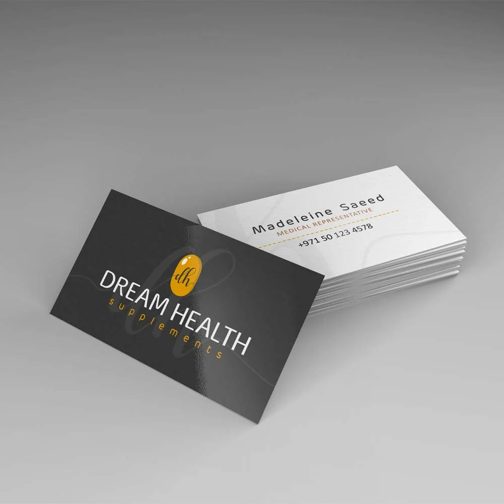 standard 9×5 cm business card printed in Dubai
